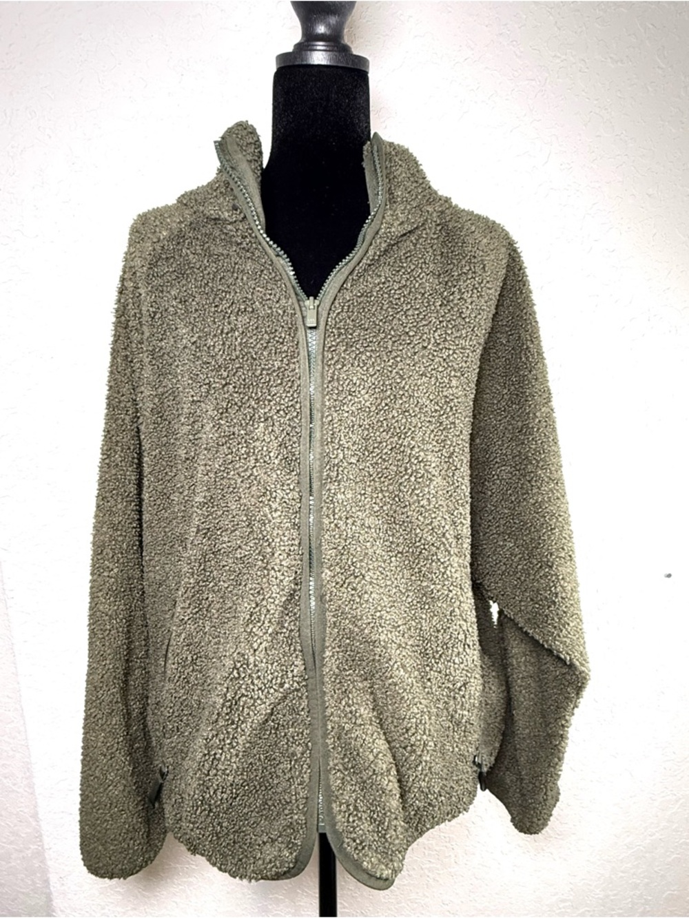 All in Motion Sherpa Fleece Jacket Large Green Full Zip Teddy Soft Cozy